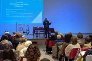 Le maschere che ci separano da noi stessi